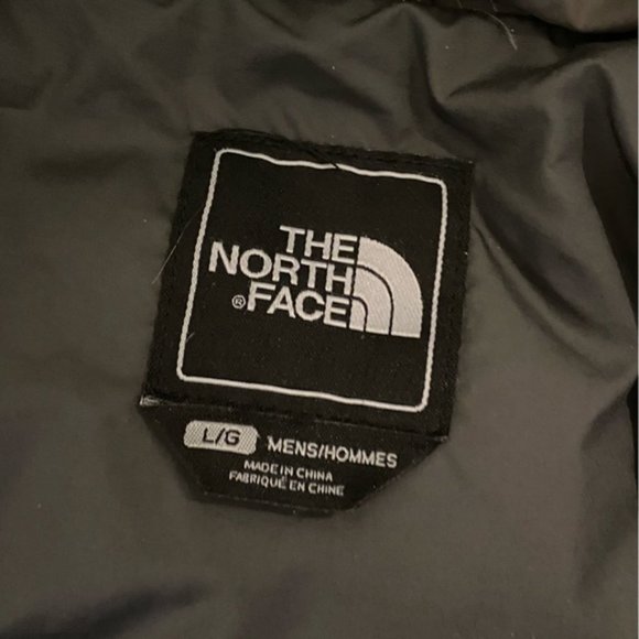 The North Face Men’s red maroon Nuptse 700 down Retro Puffer Jacket large - Picture 11 of 12